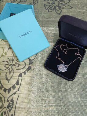 Tiffany & Co. Return to Tiffany Heart Tag Arrow Pendant Necklace